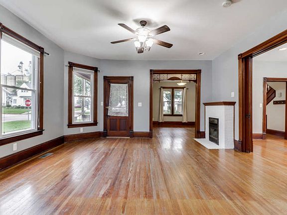 2nd image of 300 W Exchange St