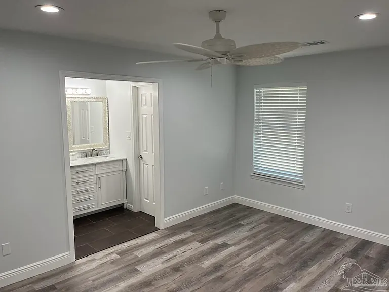 10667 Bridge Creek Dr — Photo 22