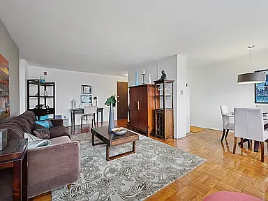 2 bed, 770 sqft, $1,250 — Photo 3