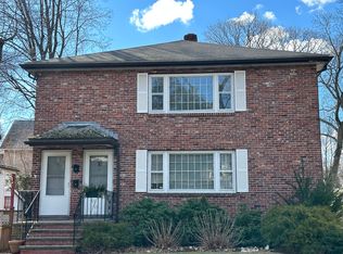 74 Woodbine St #74, Auburndale, MA 02466