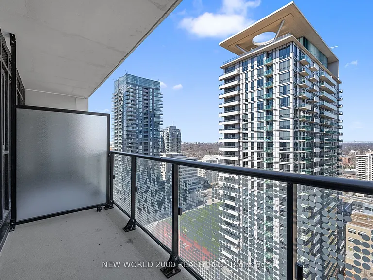 101 Roehampton Ave #2213 — Photo 20