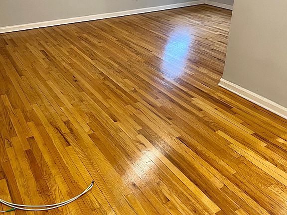 5th image of 3616 Bell Blvd APT 8A