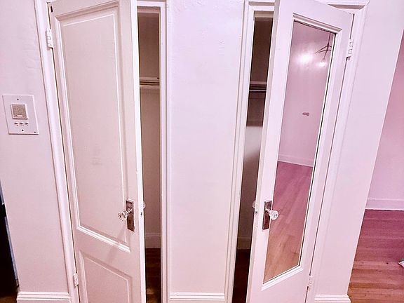 3rd image of 5 E 67th St #2