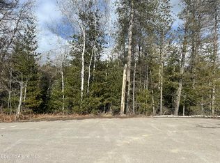 205 Palamino Ct, Pinehurst, ID 83850