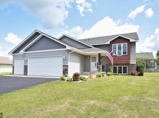 30283 Fox Run Rd, Stacy, MN 55079