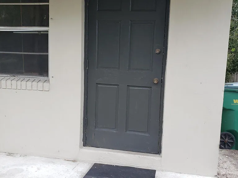 405 NW 11th Ave — Photo 9