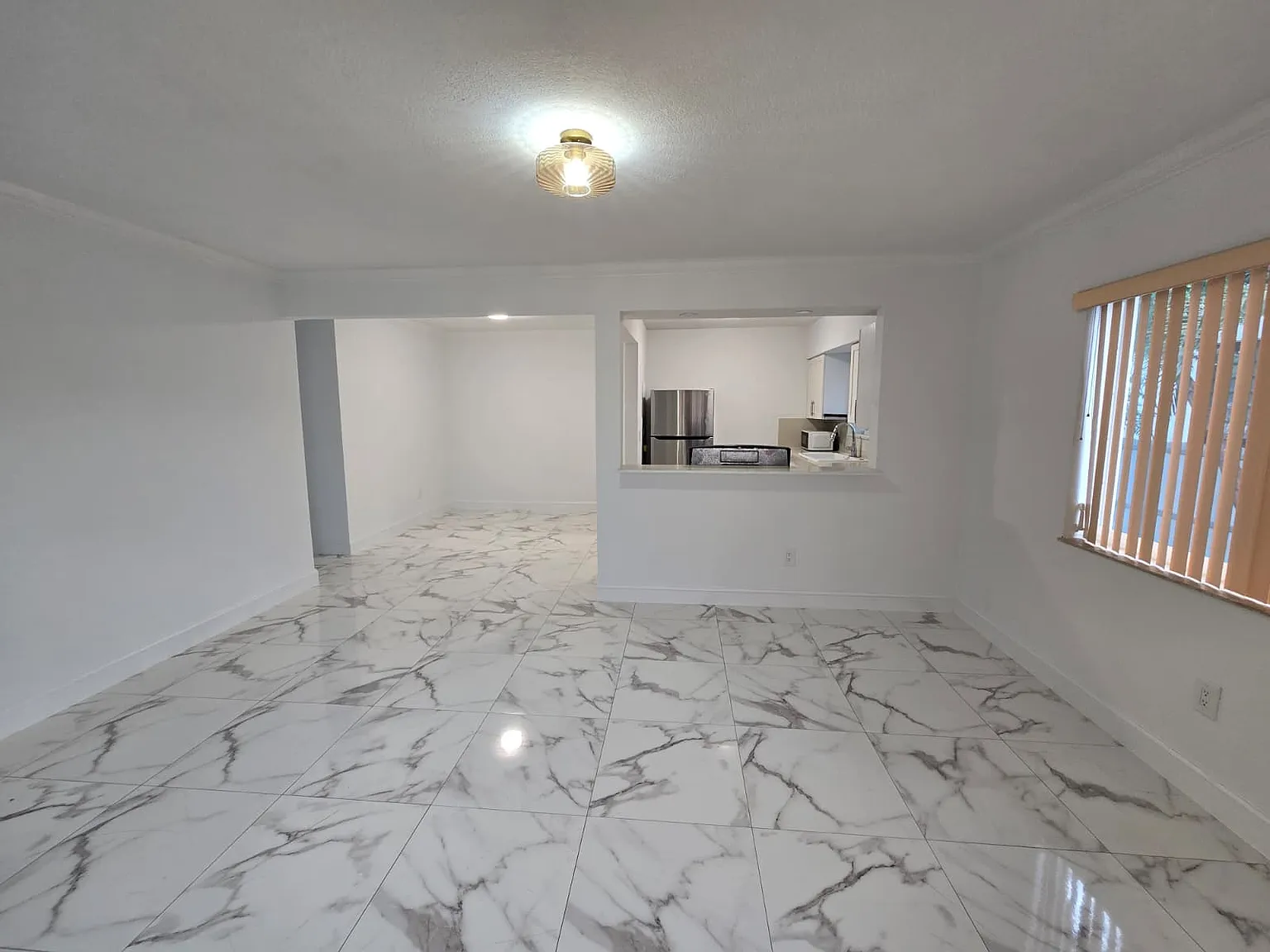 2 bed, 950 sqft, $2,350 — Photo 4