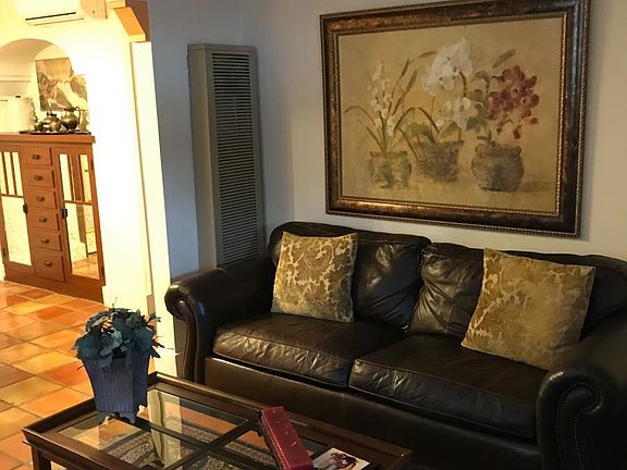 5th image of 909 Jasmine Way #909