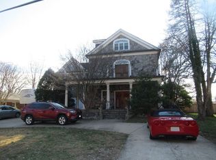 6112 Overlea Rd, Bethesda, MD 20816