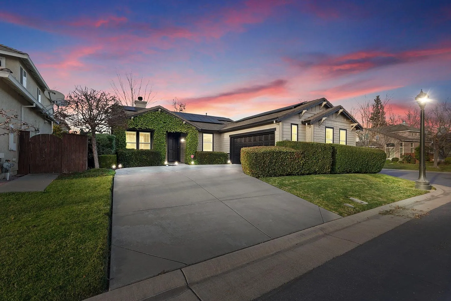 5838 Riverbank Cir photo 1