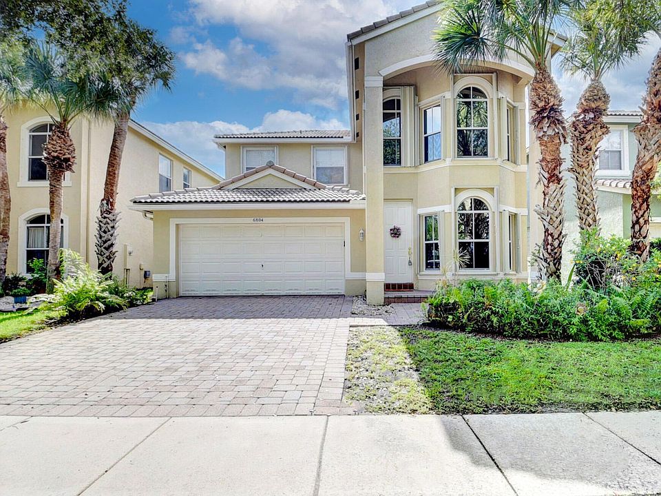 1st image of 6804 Carolyn Way