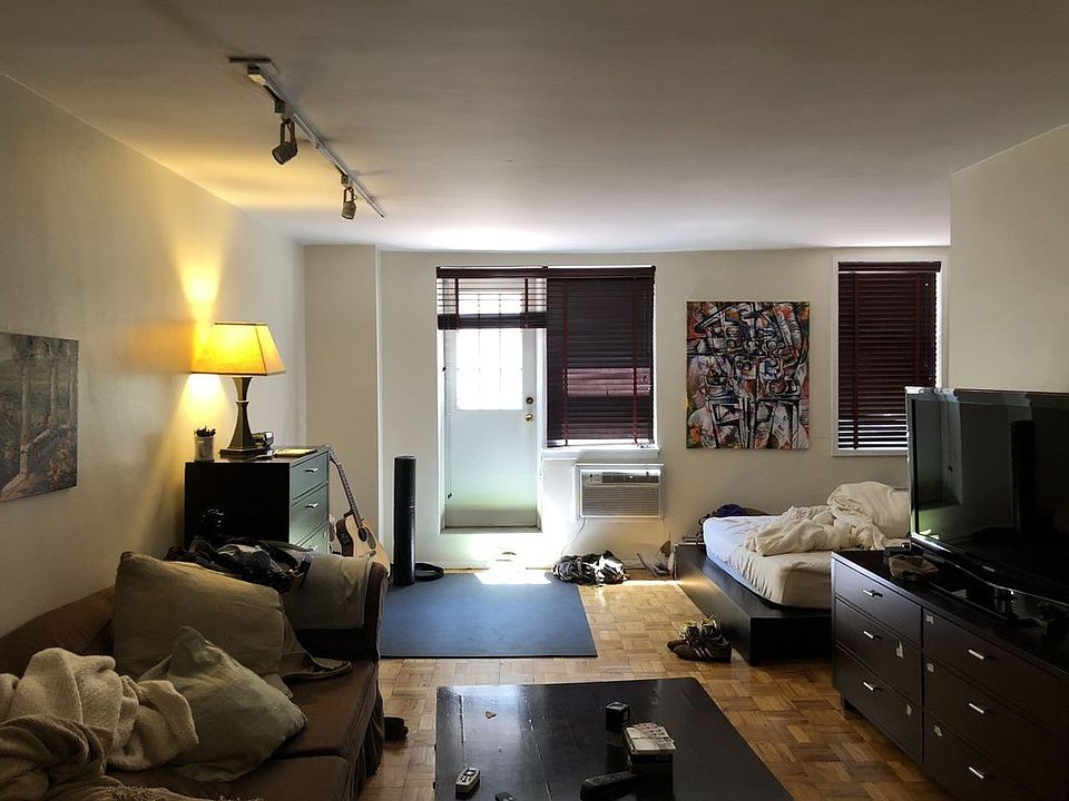1st image of 22 W 14th St #1RN