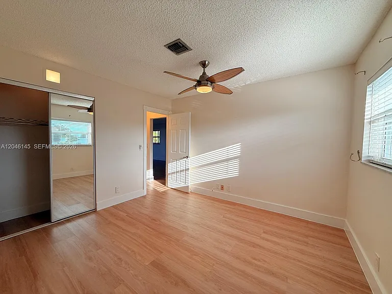 2832 Fillmore St #20 — Photo 15
