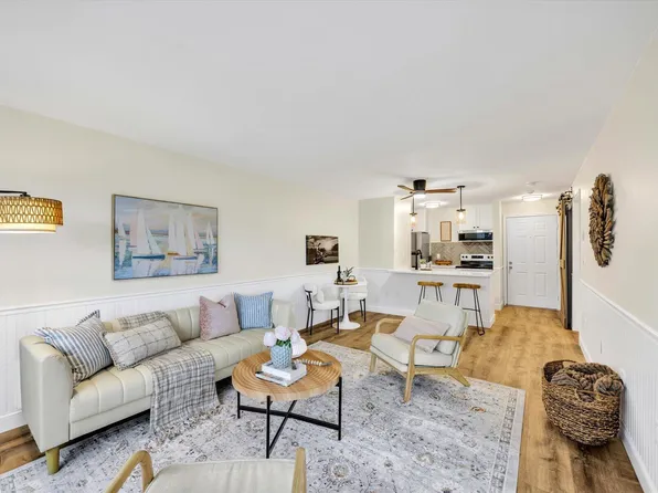 81 Fletcher Lane UNIT C, Brewster, MA 02631