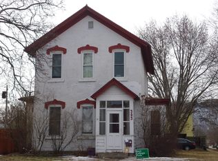 303 E 8th St #1, Winona, MN 55987