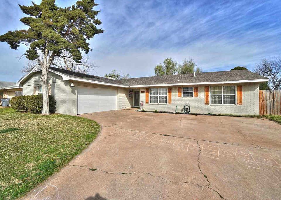 1st image of 5565 NW Eisenhower Dr
