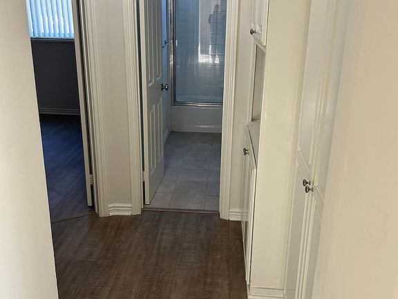 4th image of 1023 Ocean Park Blvd Unit 5