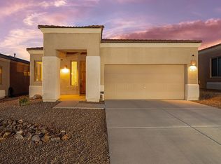 649 E Pima Meadows Dr, Vail, AZ 85641