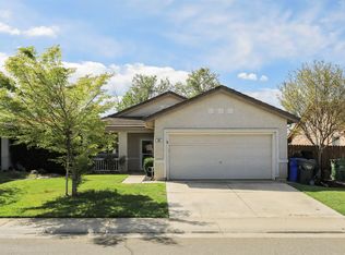 900 Bateman Ct, Galt, CA 95632