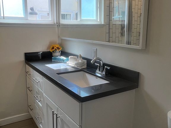 4th image of 19030 Community St
