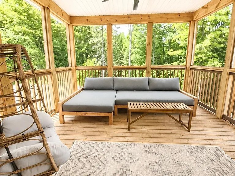 1018 Ridgeline Dr — Photo 8