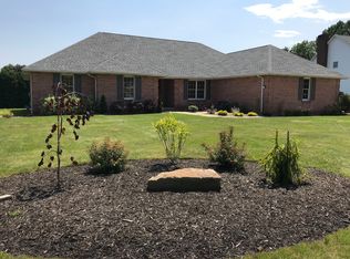 464 Presidential Ct, Youngstown, OH 44512