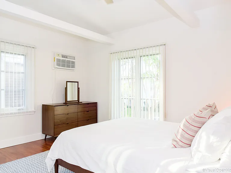 9912 Robbins Dr #9912 — Photo 5