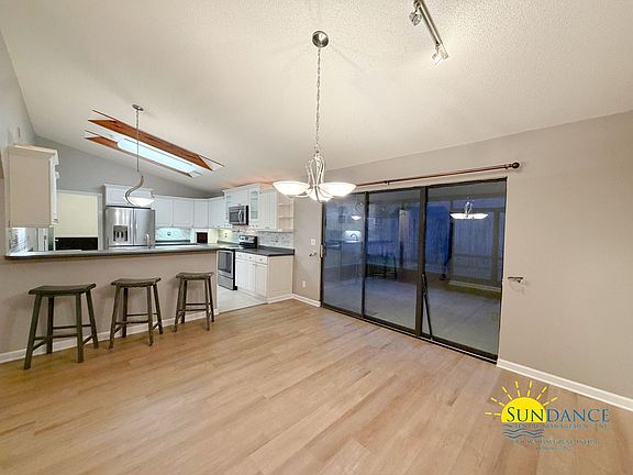 5th image of 1524 Kruse Dr