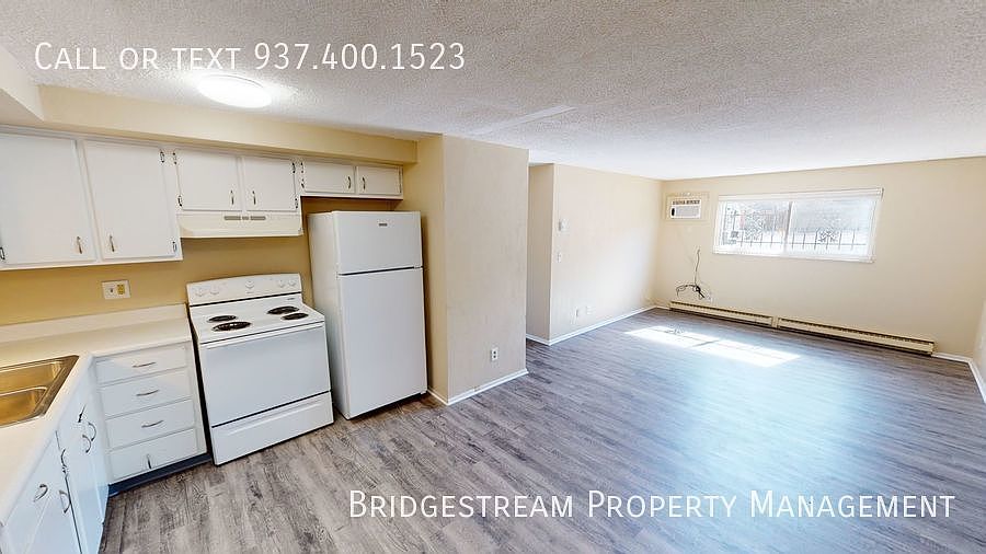 1st image of 4664 Burkhardt Ave APT C