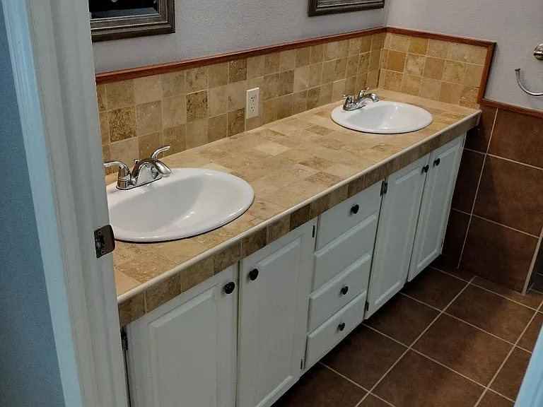 25420 Redwood Ln — Photo 7