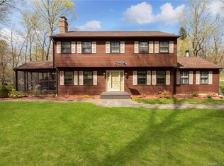 50 Lake George Rd, Brookfield, CT 06804