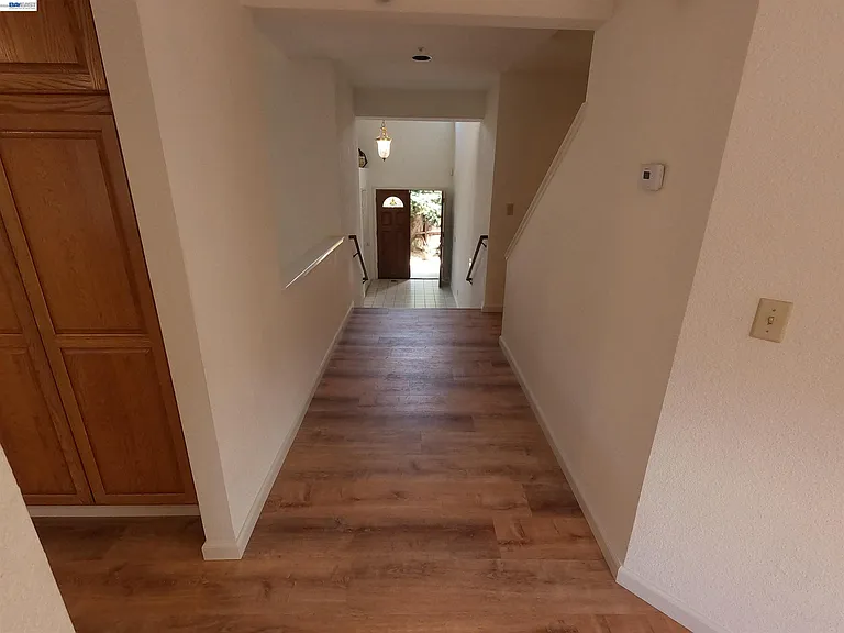 19179 Alpha Ct — Photo 11