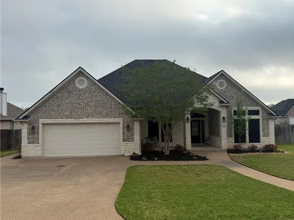 4507 Diamond Ct, College Station, TX 77845