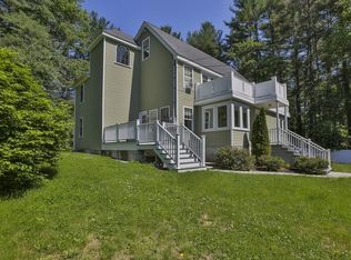 63 Outlook Rd, Billerica, MA 01821