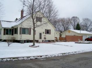 4406 Woodland St, Cass City, MI 48726