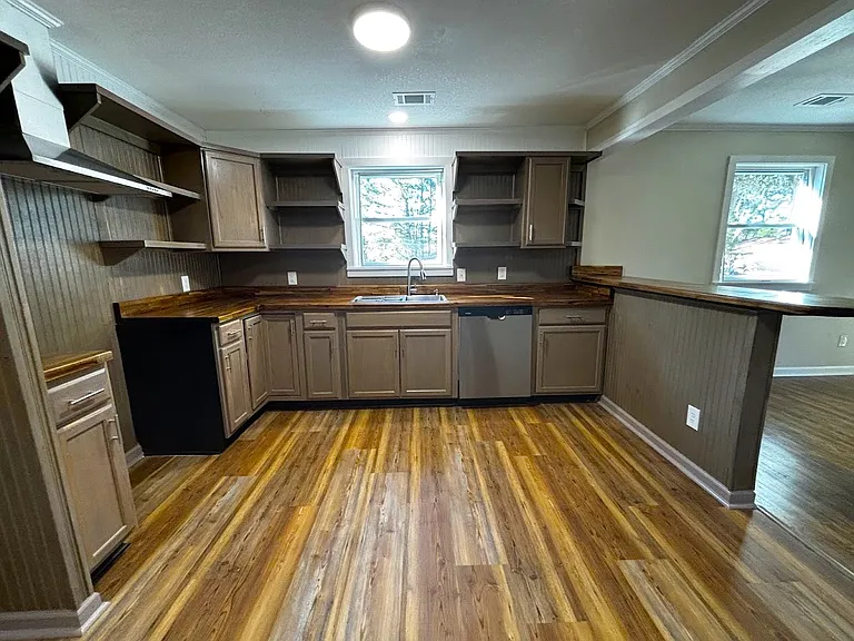106 Conaway Rd — Photo 8
