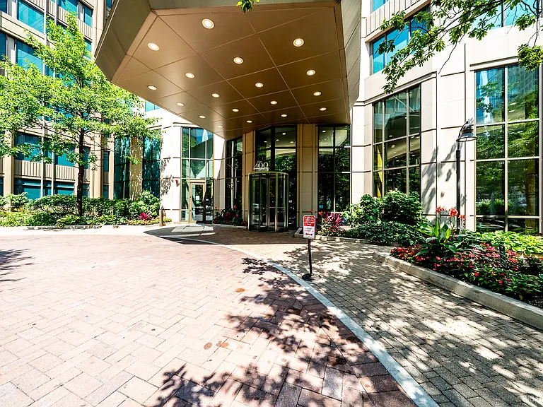 400 N Lasalle St #2506 — Photo 2