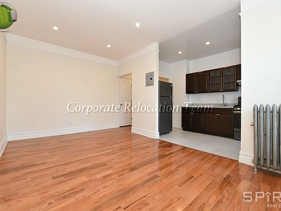 3rd image of 34-06 32nd St #4D
