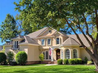 37 Grand Lake Circle, Savannah, GA 31405