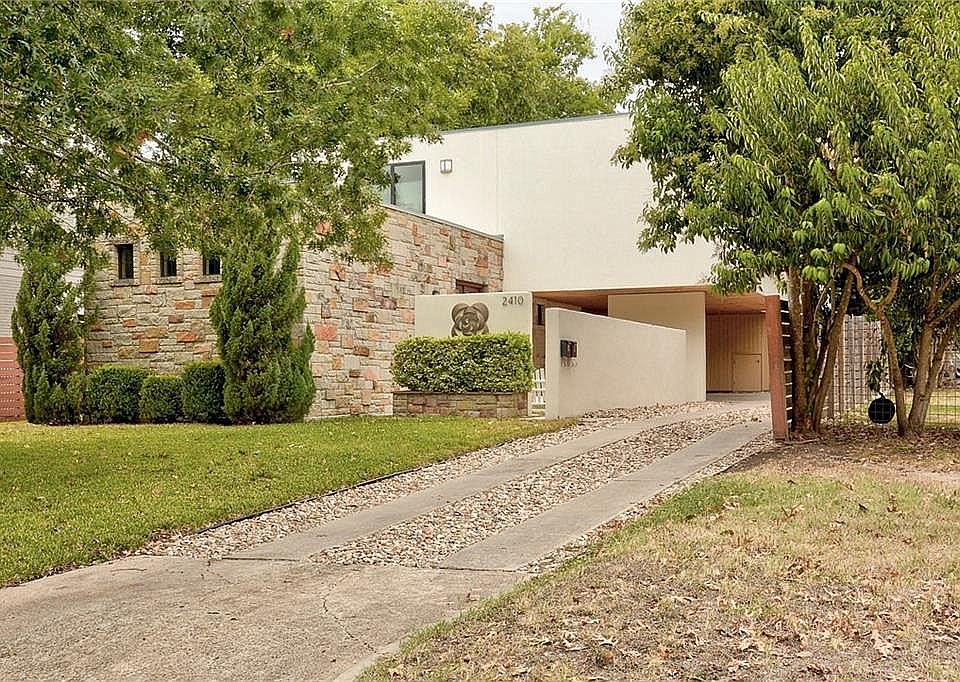 2nd image of 2410 Sharon Ln #B