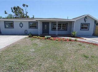 4112 Coconut Cir S, Naples, FL 34104