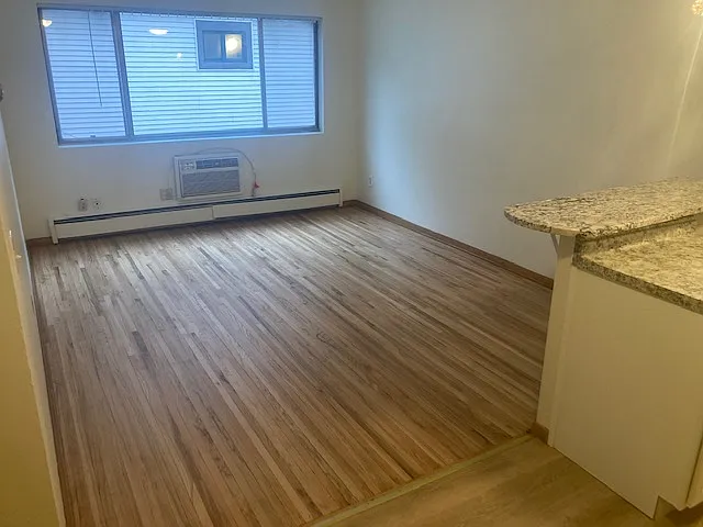 806 Franklin Ave W #303 — Photo 6