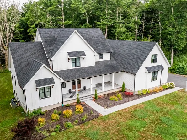 63 Whitetail Ln, Middleboro, MA 02346
