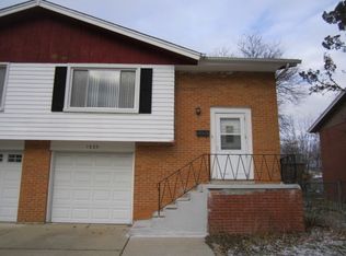 1535 Revere Cir, Schaumburg, IL 60193