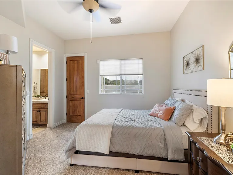 16101 E Powderhorn Dr — Photo 37