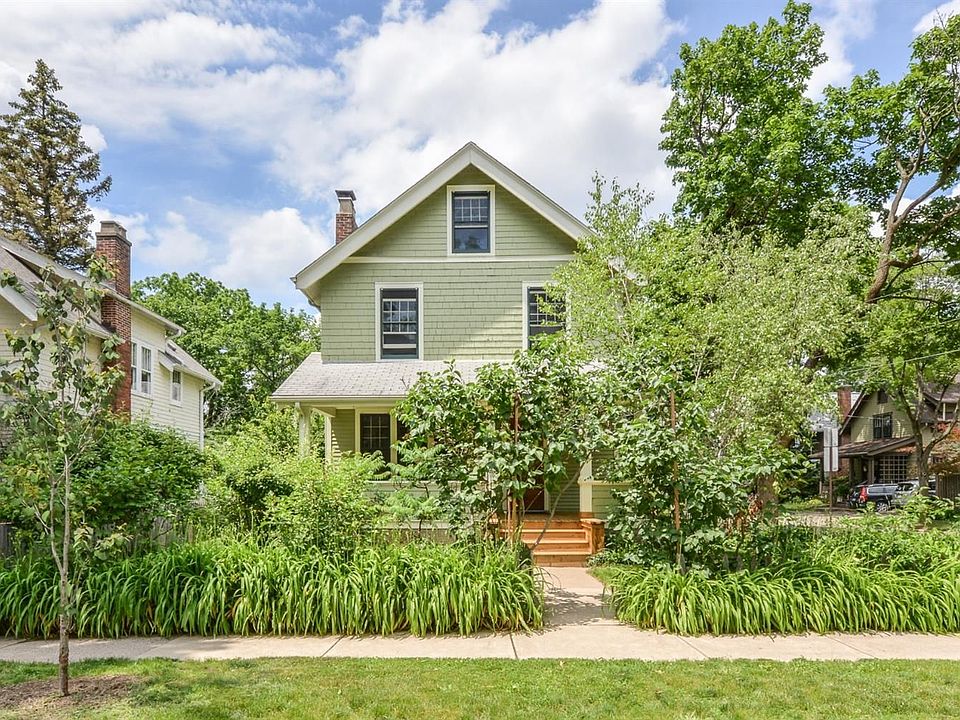 1st image of 1102 Olivia Ave