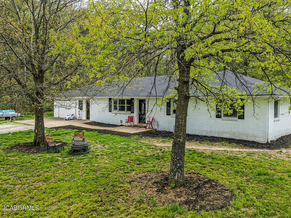 1st image of 4244 County Road 4006
