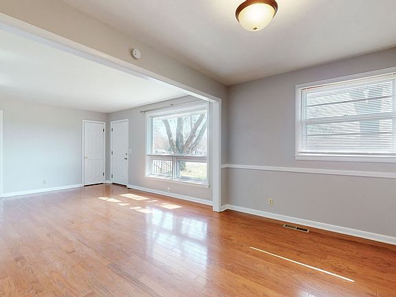 4th image of 2112 Snook Dr