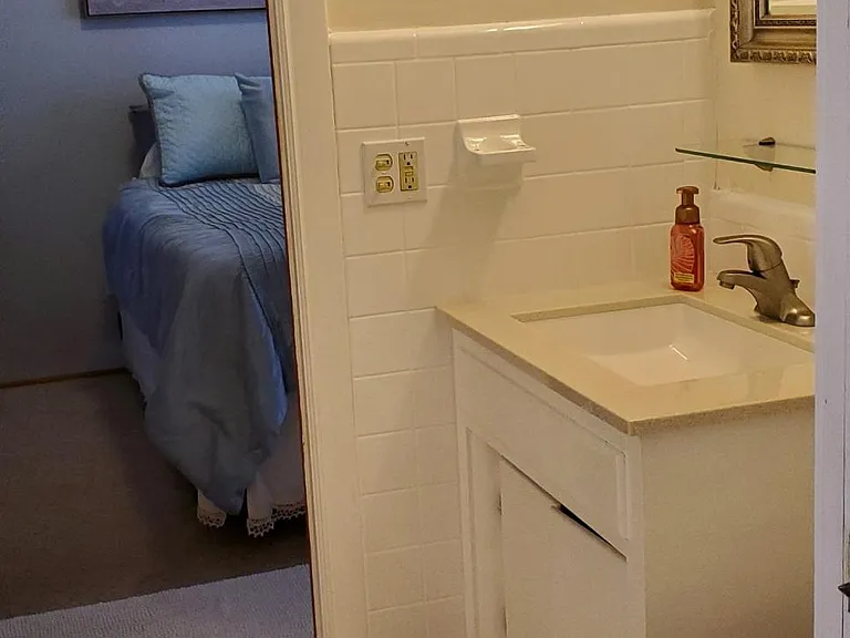 575 Bahama Dr — Photo 14