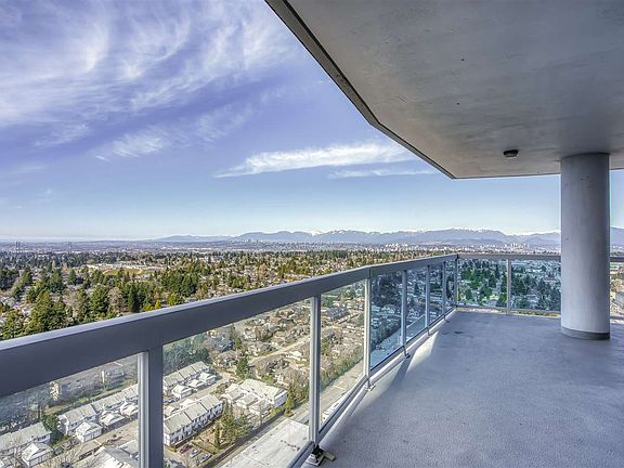 2nd image of 11967 80th Ave #3102